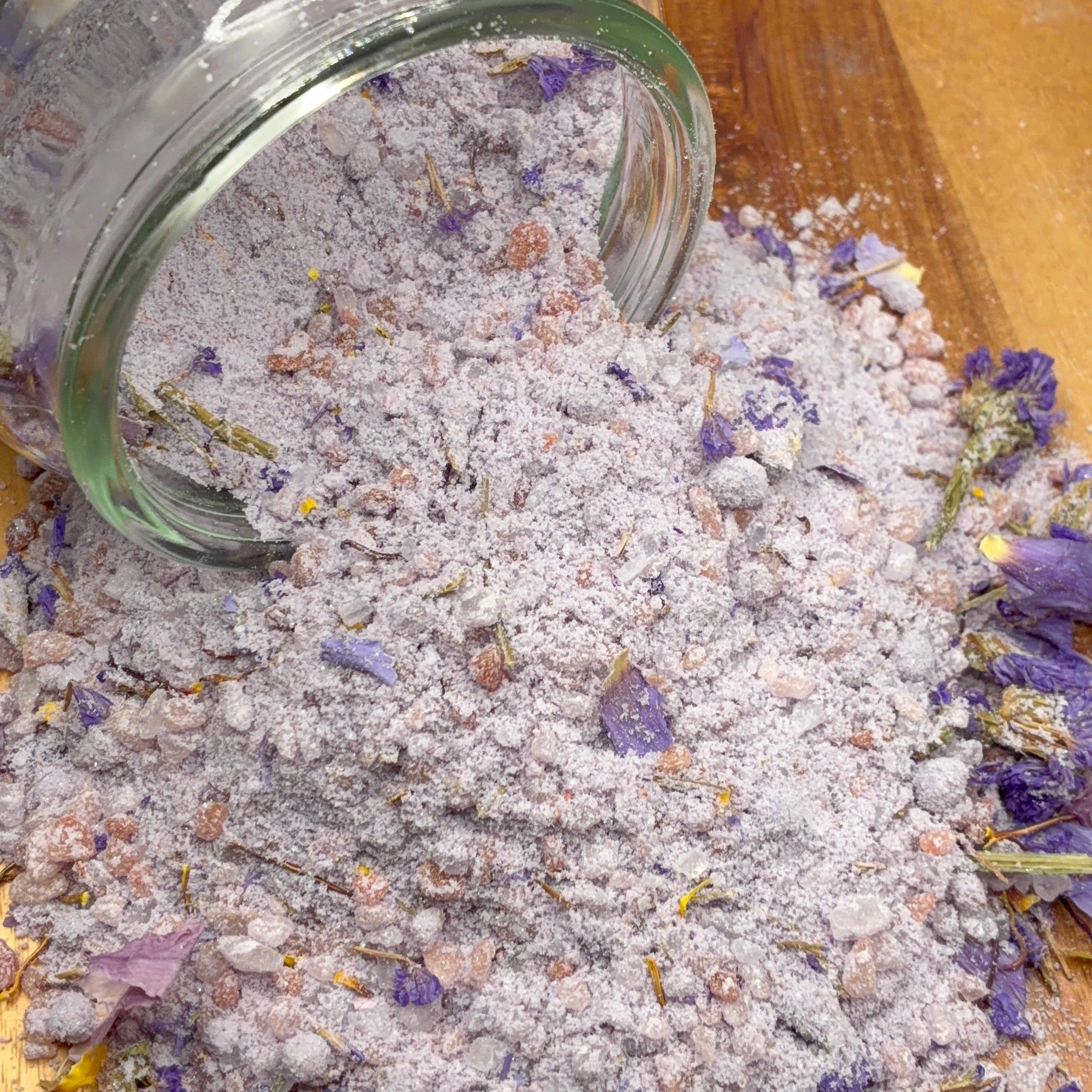 The Pause- Crown Chakra Bath Salts• Stillness