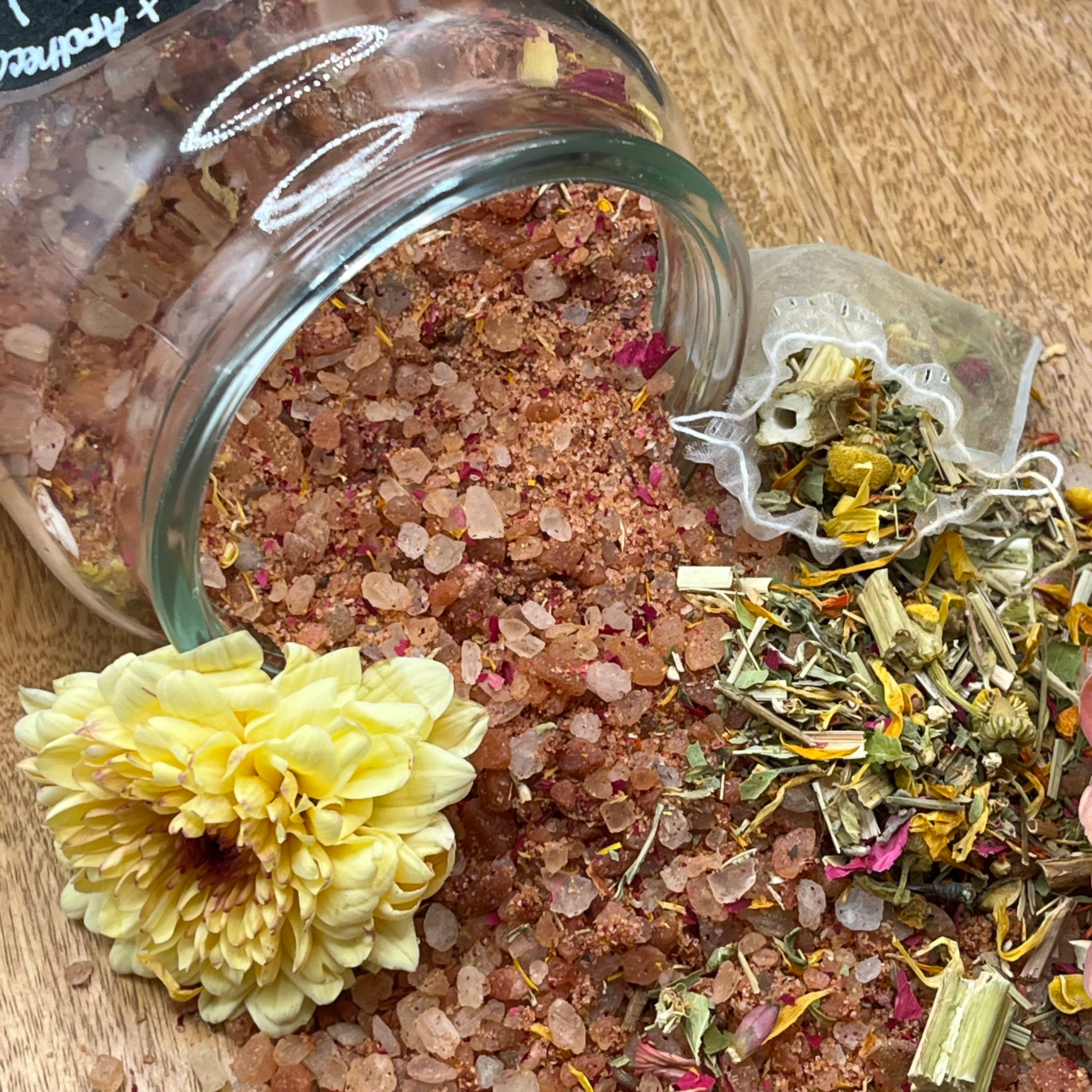 Alchemy- Apothecary Bath Salts•Transmutation