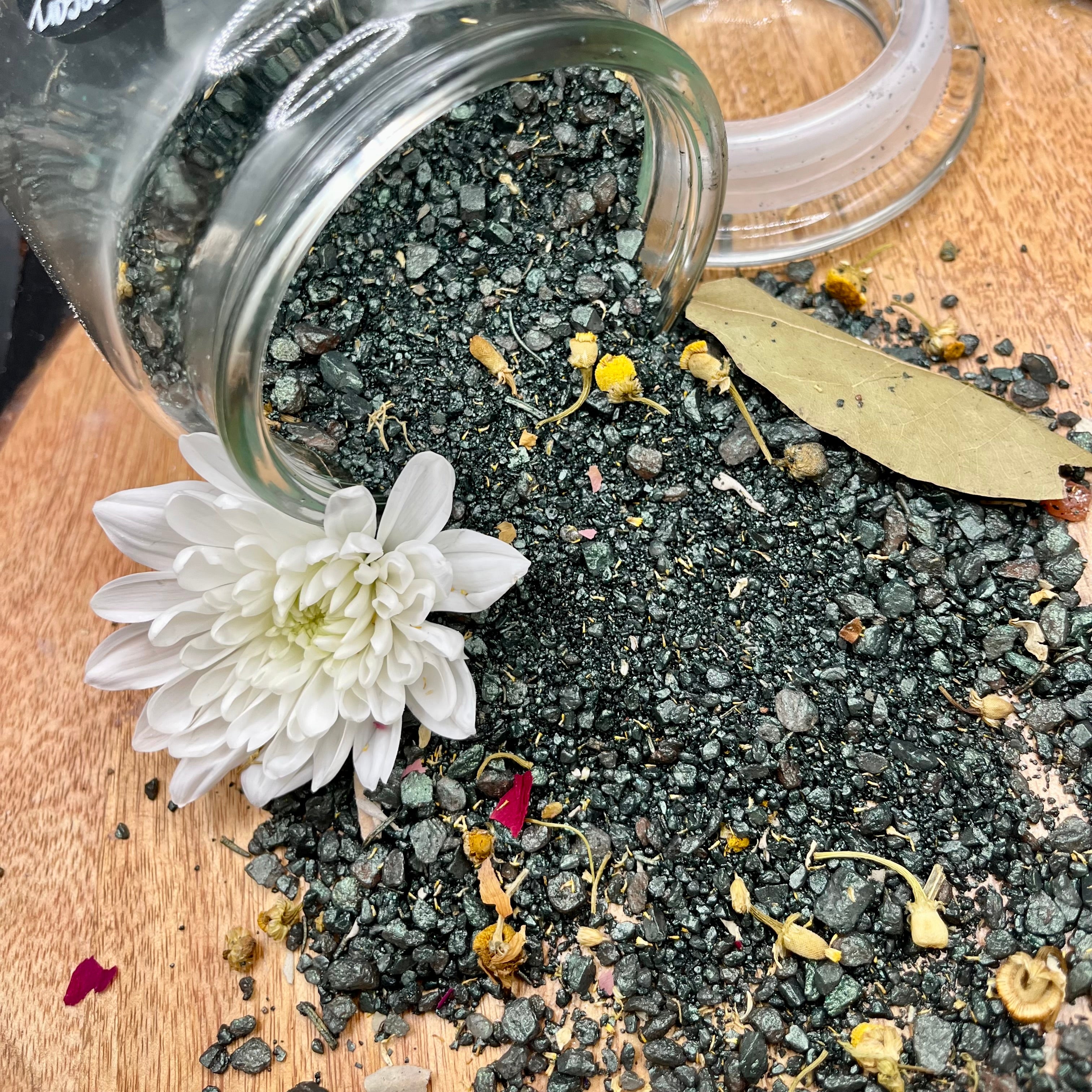 Warded- Apothecary Bath Salts• Protection